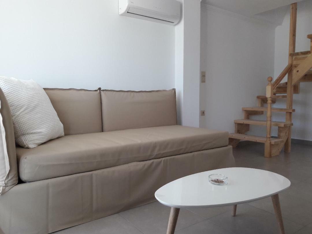Casa Del Mare Apartment Vlikhon Ngoại thất bức ảnh