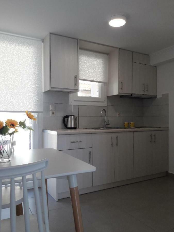 Casa Del Mare Apartment Vlikhon Ngoại thất bức ảnh