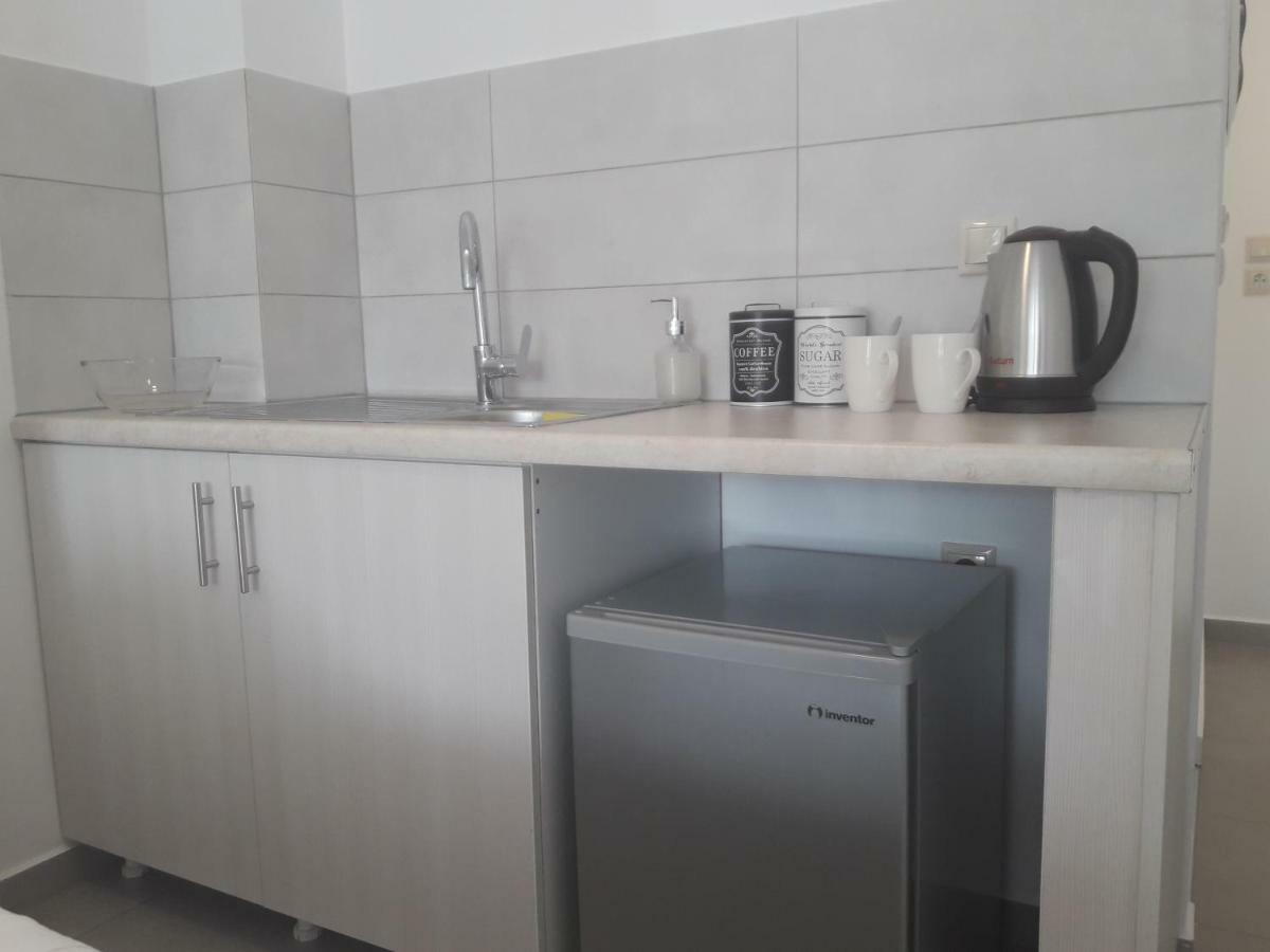 Casa Del Mare Apartment Vlikhon Ngoại thất bức ảnh