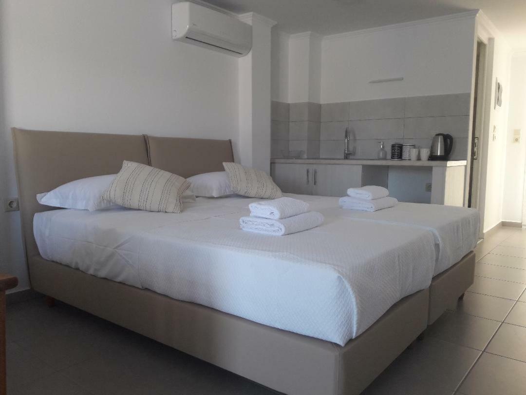 Casa Del Mare Apartment Vlikhon Ngoại thất bức ảnh